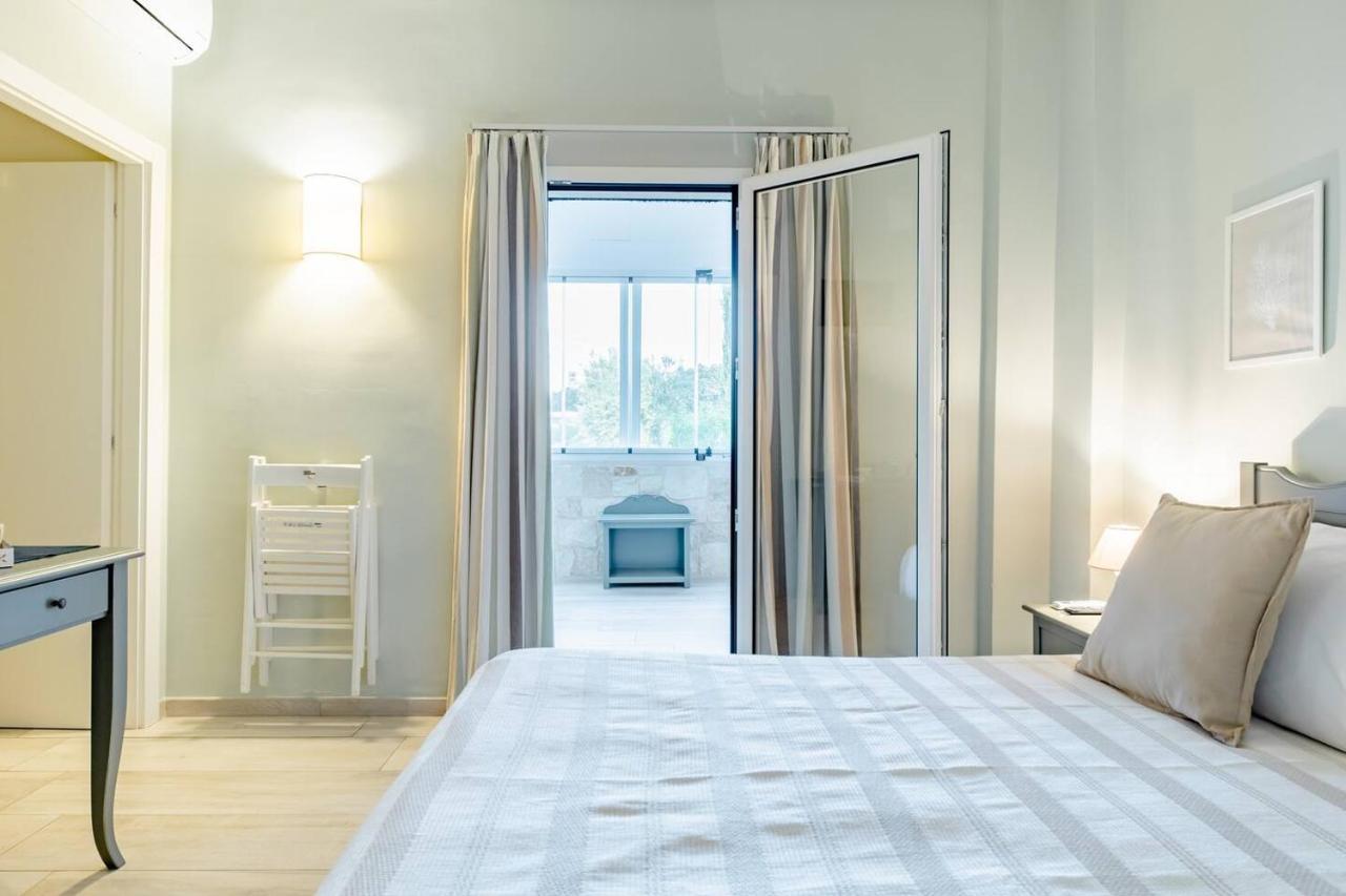 Torrelama Room & Breakfast Трани Екстериор снимка